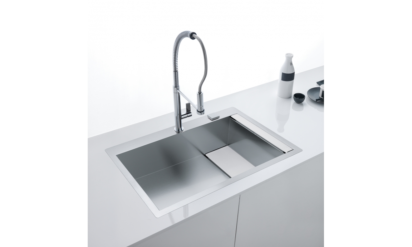 CLV 210 3 1/2" AS SE 2TB ATP blanc