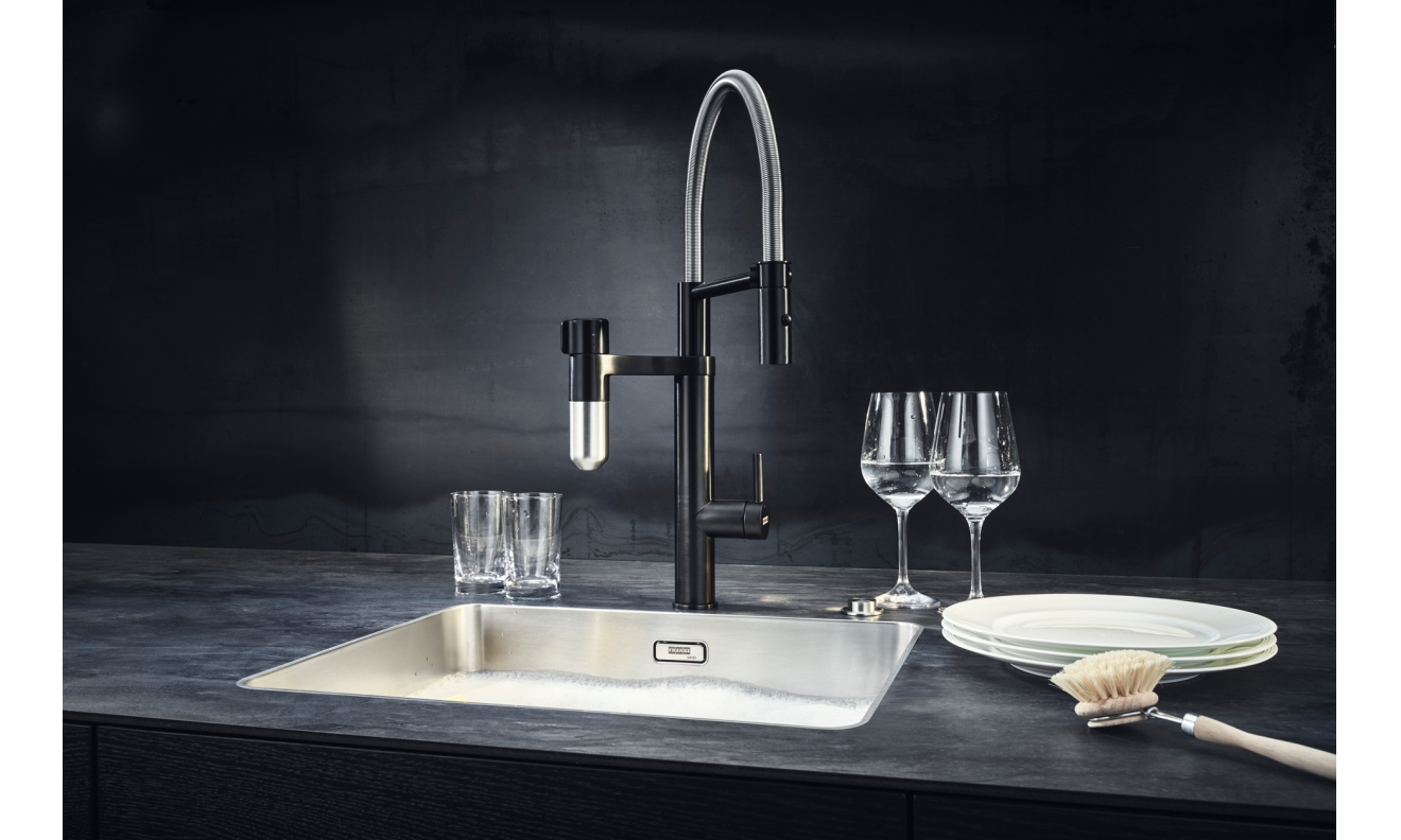 VITAL Semi Pro Eau filtrée Noir Mat