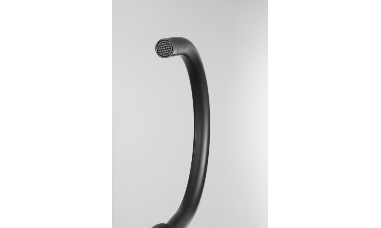 TAP Vital Capsule 2in1 Swivel IND BK