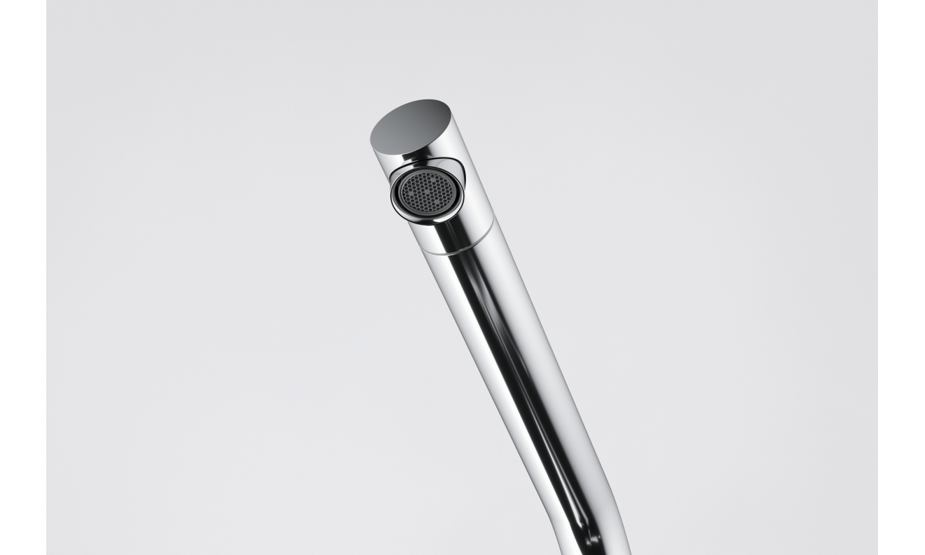 Tap Active L window swivel spout CHR