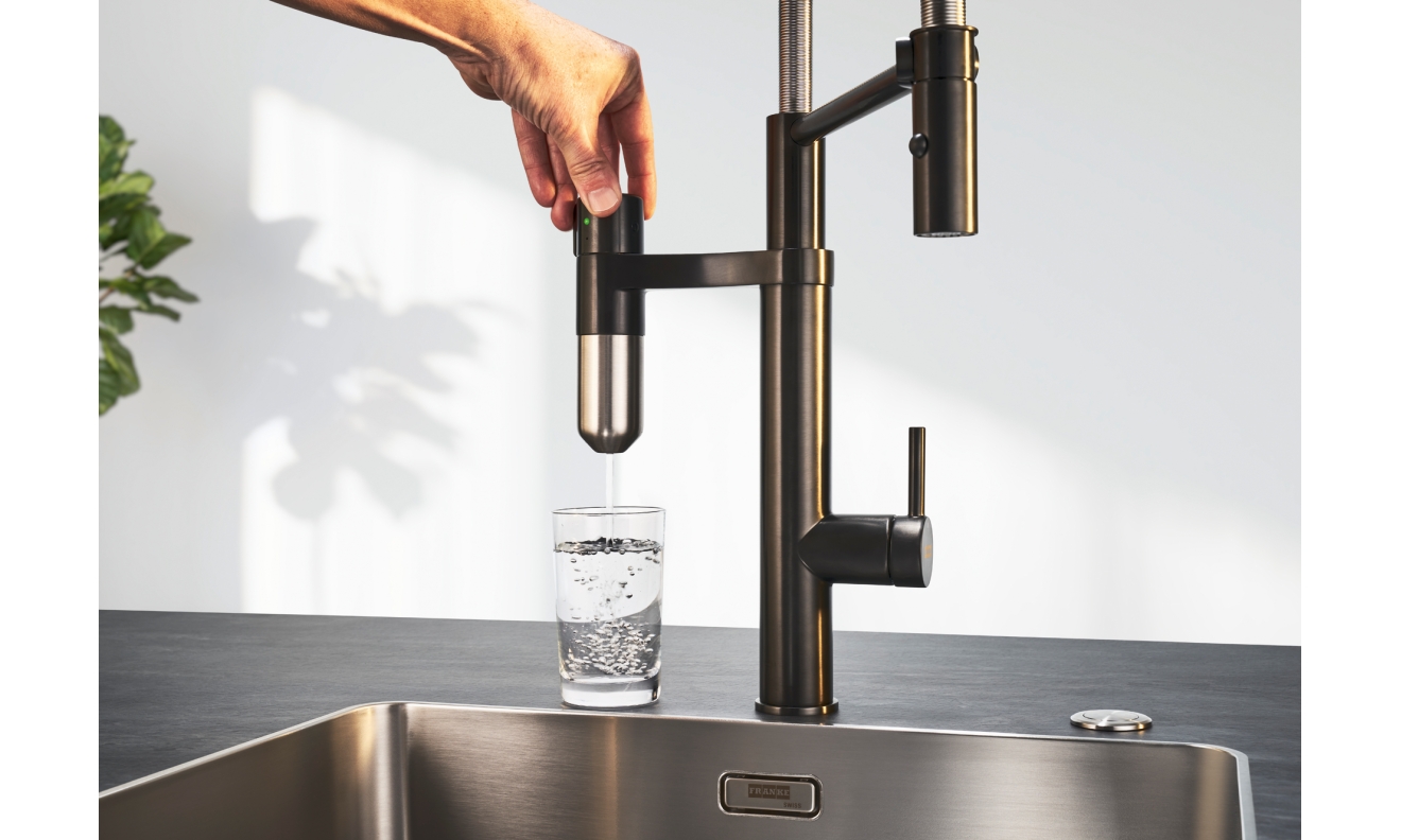 VITAL Semi Pro Eau filtrée Noir Mat