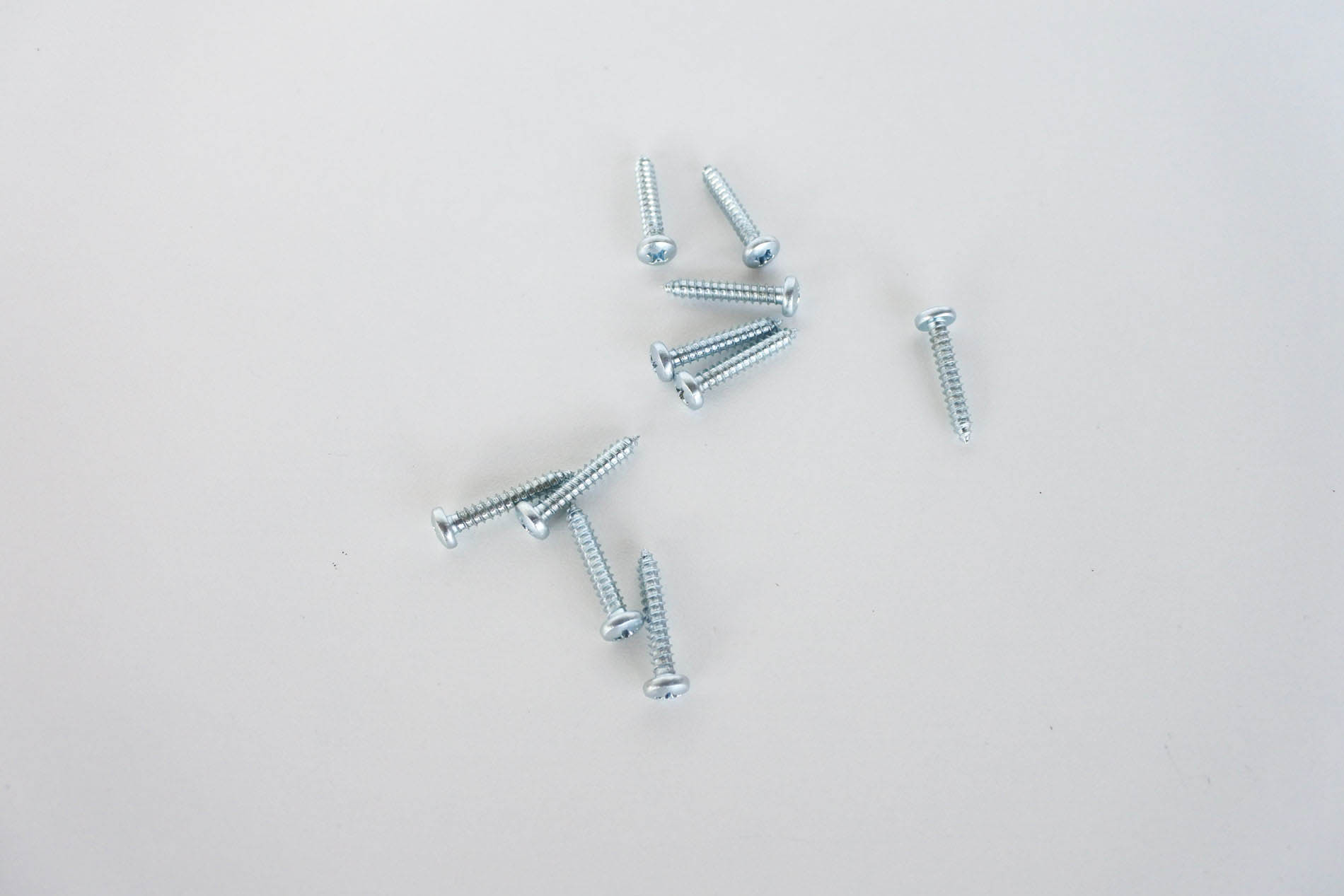 RIC Vite testa croce bomb. 7x22mm 10 pz RIC Vite testa croce bomb. 7x22mm 10 pz