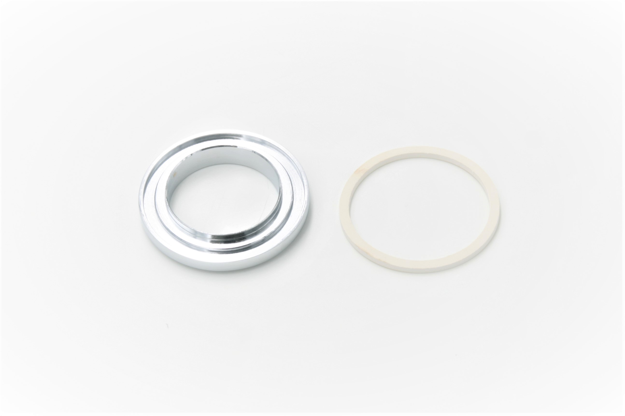 ET Arm Sockelring chrom + Dichtung