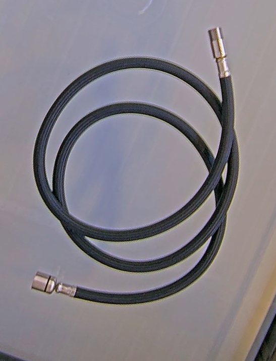 ET ARM Brauseschlauch 3/8" Nylon schwarz ET ARM Brauseschlauch 3/8" Nylon schwarz